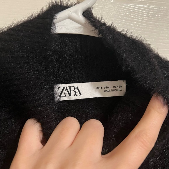 ZARA FUZZY MOCK NECK SWEATER - Picture 4 of 5